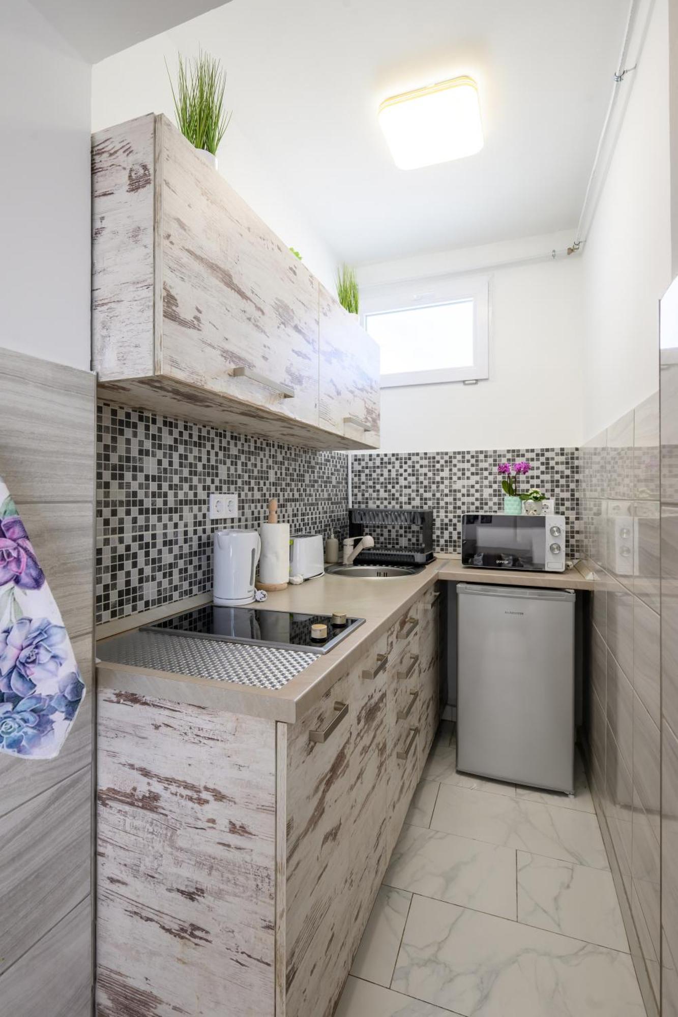 Koevirozsa Pihenohaz Otel Demjén Dış mekan fotoğraf